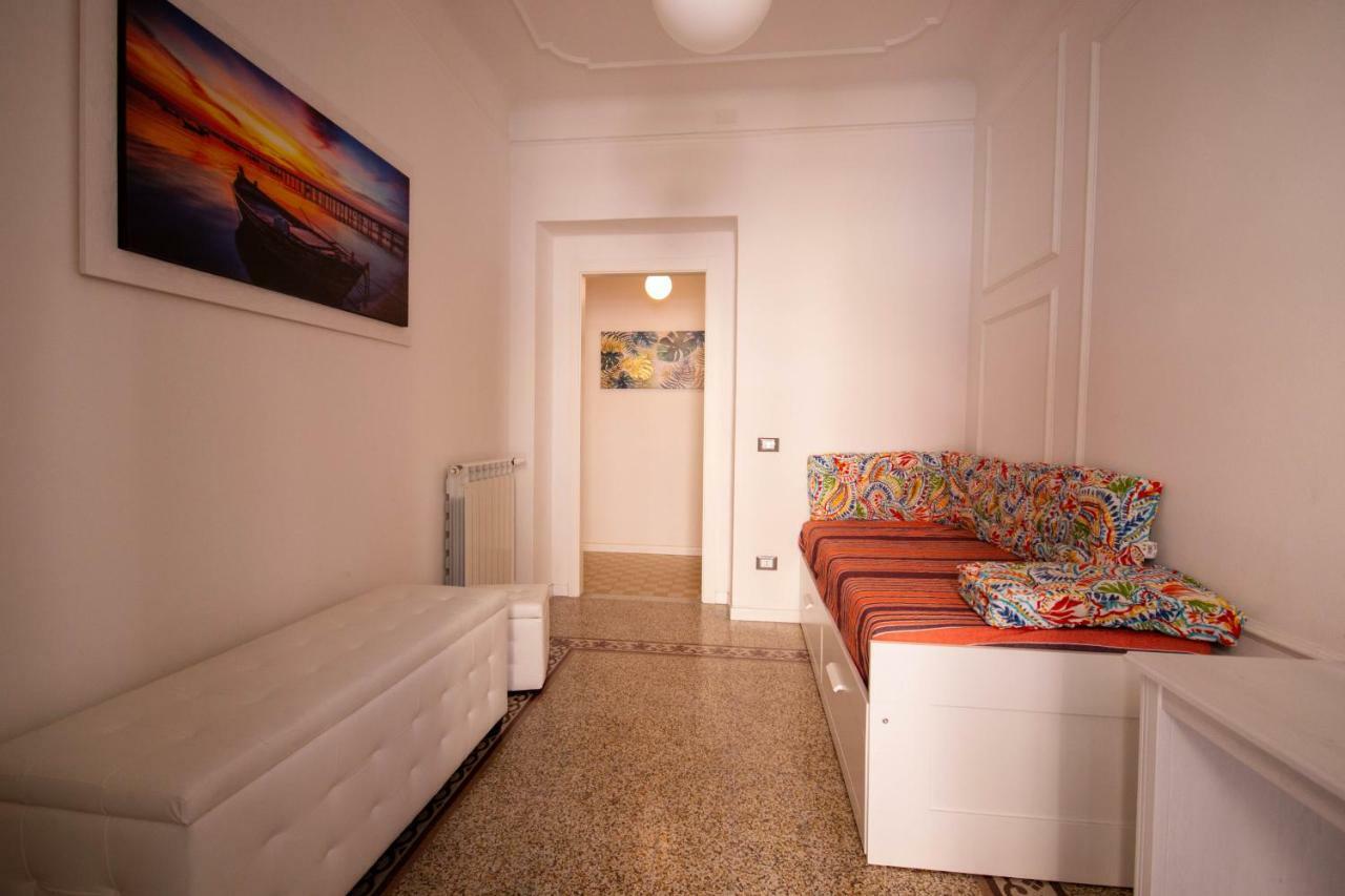 Italia121 Apartment ลาสเปเซีย ภายนอก รูปภาพ